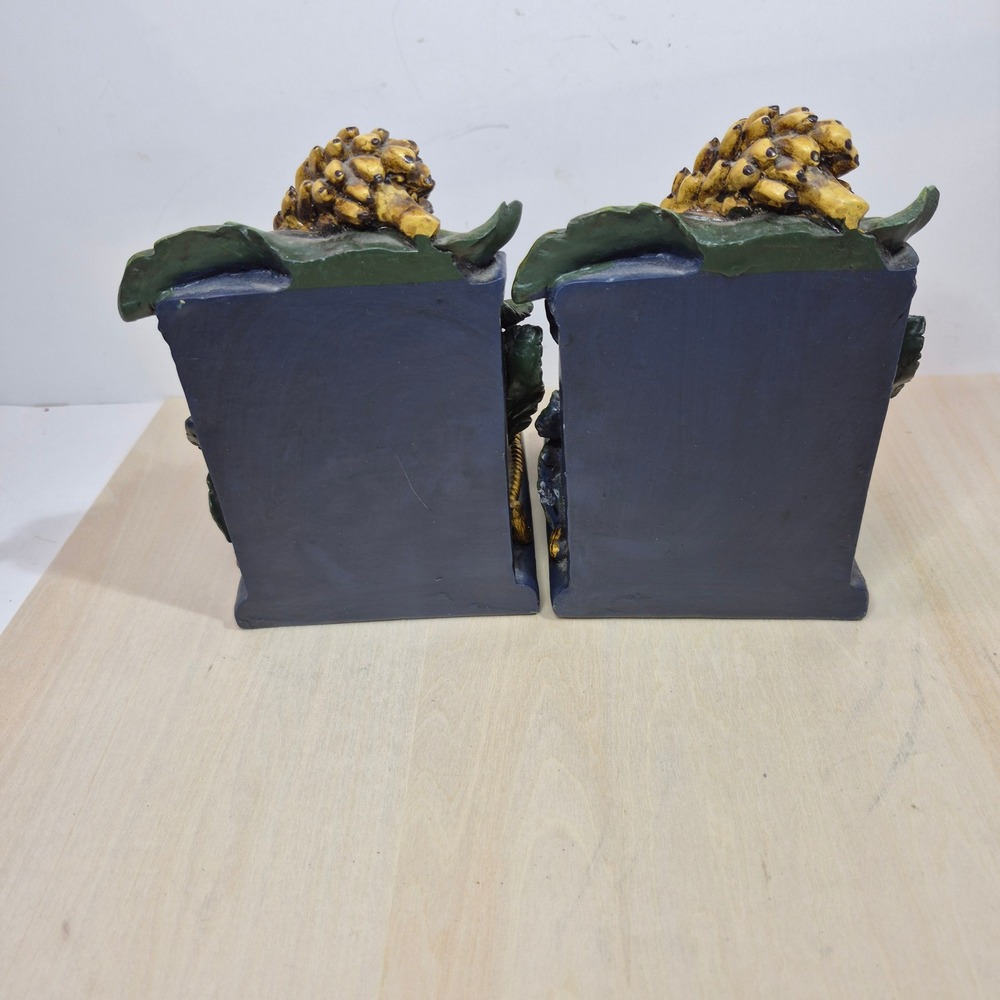 Arister Gifts Monkey Bookends Fez Vest Bananas Hand Painted Resin 604051 Pair - Picture 3 of 7